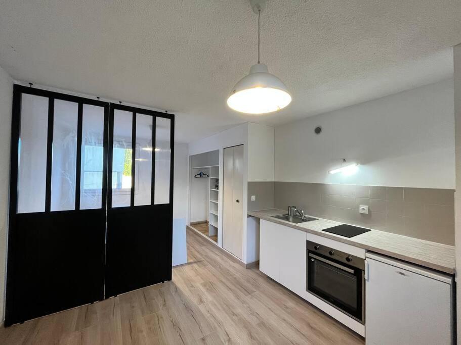 Appartement Moderne & Chaleureux 그뢰오레방 외부 사진